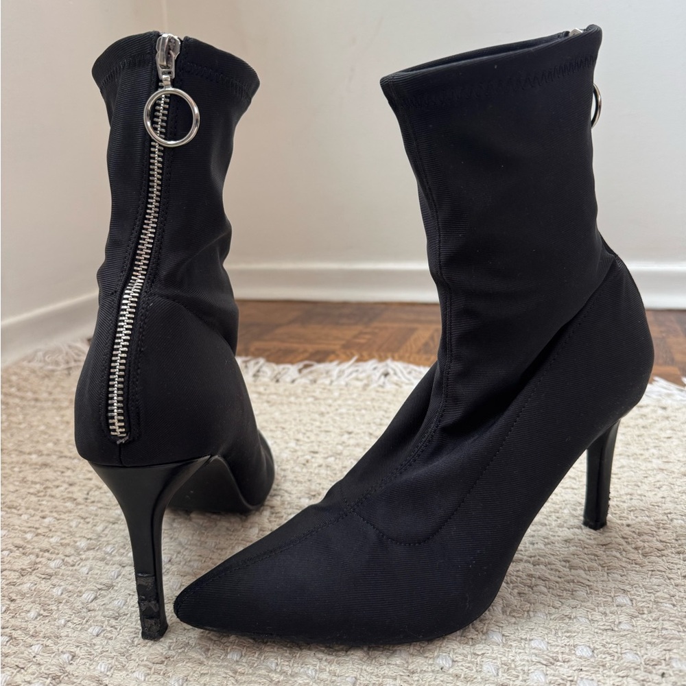 Sock Booties with Zipper